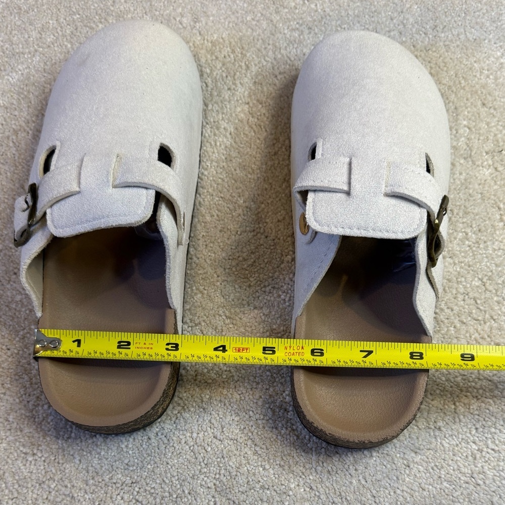 Light Cream Clogs Size 38 - Picture 8 of 8